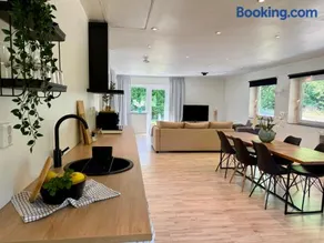 Eker Countryside House - Image 2