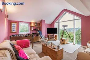 The Cottage - Image 2