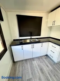 Corryong Caravan Park - Image 3