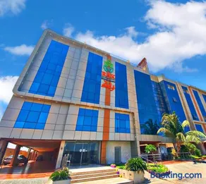 RAK Al Jazeera Serviced Apartments - Image 5