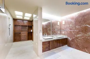 P V near Colomitos Beach Boutique Hotel - Image 1