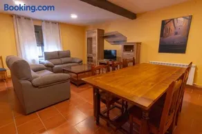La Casa del Castillo - Image 1