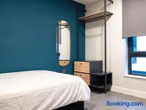 Student Only Ensuite Room in Central Loughborough - Image 2