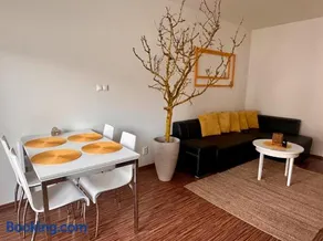 Slunečný byt s terasou JAKO DOMA I MIMO DOMOV - Image 2