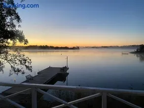 Large archipelago villa with private beach near Stockholm - Image 2