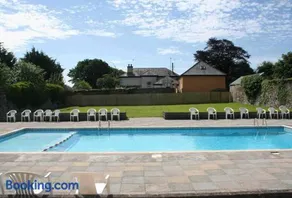 Ants Hill Holiday Home - Image 5