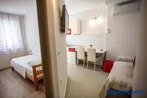 Apartments Lovor - Image 4