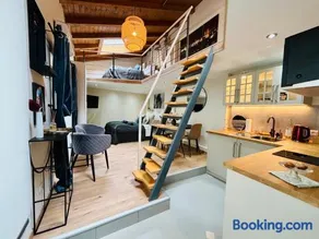 MoonDayHomes - TopLocation I 4Persons I Gallery Maisonette Boutique Apartment PERA - Image 3