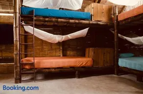 The Mudhouse Hostel Mompiche - Image 5