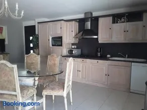 Appartement rdc pieds dans l'eau - Image 2