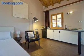 Home21 - Image 1