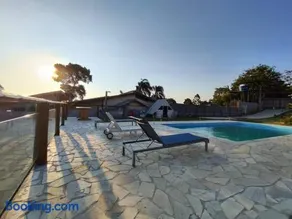 Férias com Piscina e Diversão, Reserve a Chácara Delira! - Image 2