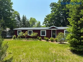 The Northern Nook - Idyllic Quiet near Glen Lake - Image 2