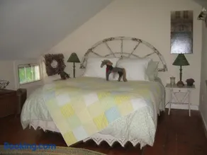 Private setting on country farm near Rhinebeck - Image 5