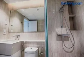 Two Bedroom Luxury Apartment in Colombo 2 - Image 2