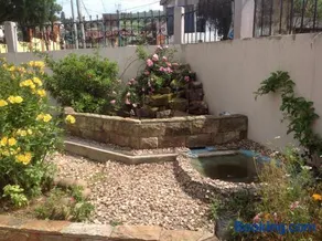 Holly Lodge Guest House - Image 4