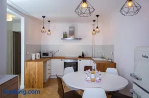 Danube Residence WITH PARKING - Image 2