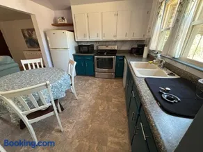 Your Home Away From Home - Image 4