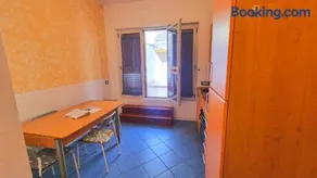 MARZIO - appartamenti con terrazzo, posto auto e spiaggia - Image 2