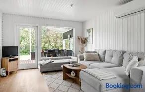Three-Bedroom Holiday Home In Rodby - Image 3