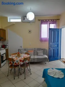 SummerAndros Apartment - Image 1