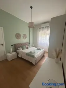 Maris Home - Image 1