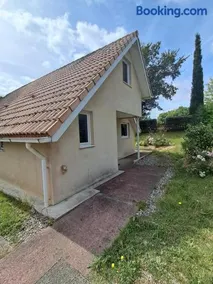 La Châtelaine - Image 1