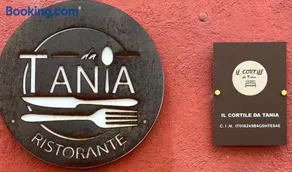 Il cortile da Tania - Image 3