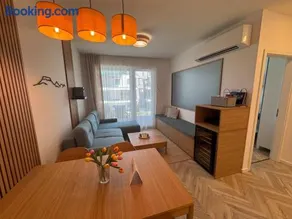 Balatoni panorámás lakás saját partszakasszal,medencével - Image 2