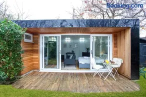 Bright & Unique Loft Studio - Harrogate Hideaway - Image 5