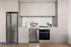 Caulfield Apartments by Urban Rest  - Image 2