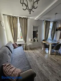 Apartament Kominkowy przy Parku - Image 1