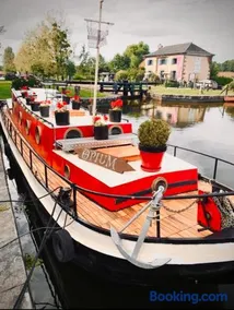 Très jolie péniche à louer - Image 1