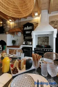 Naxos Heritage Residence - Image 2