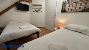 Duplex pour groupe au centre d'Azay Le Rideau - Image 5