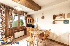 Studio avec jardin, internet haut débit et barbecue | Vue jardin | Ski à proximité - Image 3
