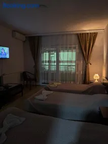 Rostushe rooms and apartments - Image 1