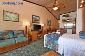 Napili Shores I270 · NS I270 OceanFront Studio w Ocean Views Poo - Image 3