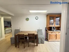 Zen Escape Guest House " Location 1" - Three listings - Romantic Escape, Cozy Delight, - Image 5