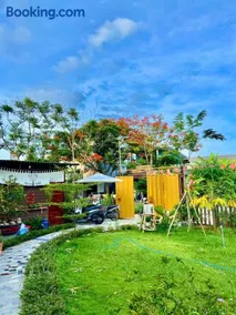 Rusty Garage Homestay Huế - Image 2