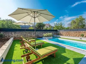 Holiday home Marcela with pool - Image 4