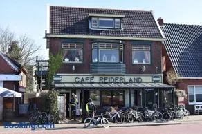 Reiderland appartementen centrum Bad Nieuweschans 50 meter supermarkt - Image 3
