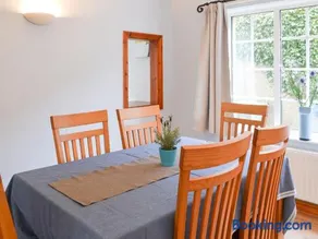 Bramble Cottage - Image 5