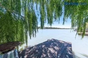 Riverside - Waterfront Luxury - Image 2