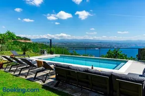 Villa K Opatija with a heated pool, gym, sauna, astonishing sea view - Image 2