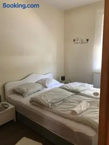 Candy Apartman - Image 2