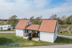 Skrea Camping Vandrarhem and Stugor - Image 2