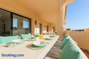 Modern 2-bed apt Capanes del Golf - Image 4
