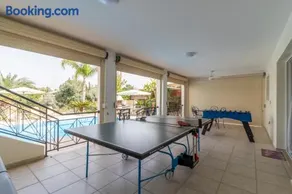 Sandy Beach Villa - Image 4