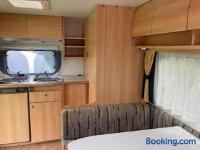 Caravan met wijds uitzicht - Image 4